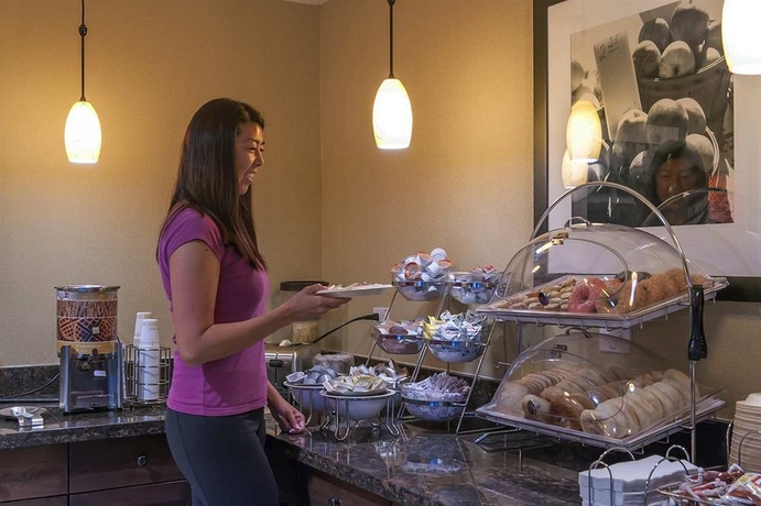 Imagen del bar/restaurante del Hotel Hampton Inn Phoenix-airport North. Foto 4