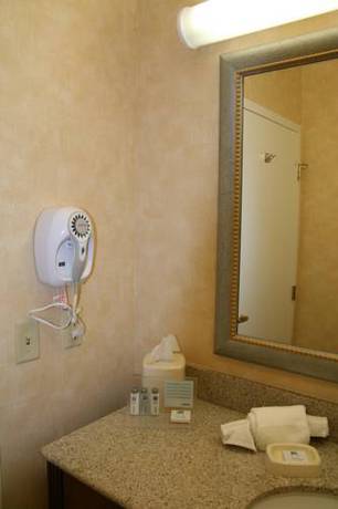 Imagen de la habitación del Hotel Hampton Inn Pine Grove. Foto 13