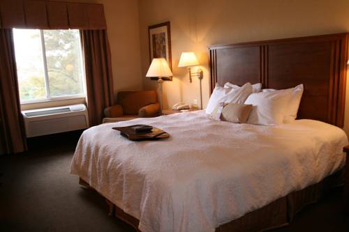 Imagen de la habitación del Hotel Hampton Inn Pittsburgh Area-beaver Valley-center T. Foto 3