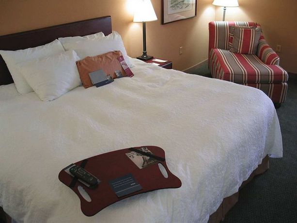 Imagen del bar/restaurante del Hotel Hampton Inn Pittsburgh University/medical Center. Foto 3