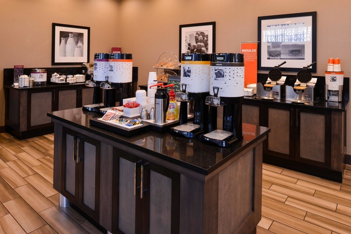 Imagen del bar/restaurante del Hotel Hampton Inn Pittsburgh/ Wexford Sewickley, Pa. Foto 2