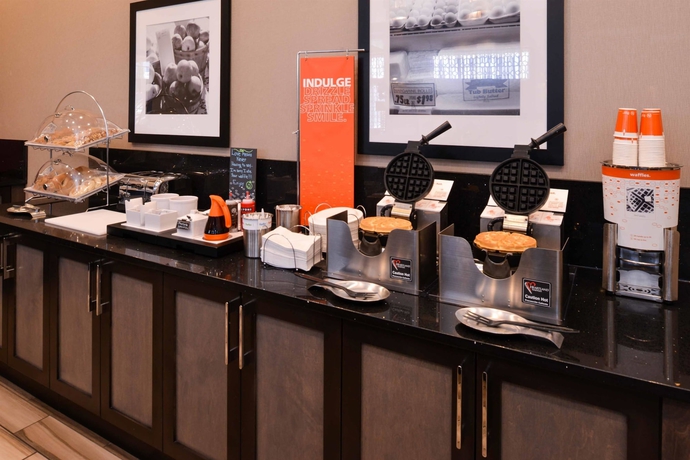 Imagen del bar/restaurante del Hotel Hampton Inn Pittsburgh/ Wexford Sewickley, Pa. Foto 4