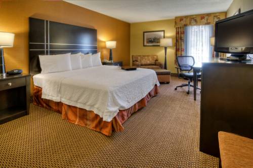 Imagen de la habitación del Hotel Hampton Inn Pittsburgh/west Mifflin. Foto 1