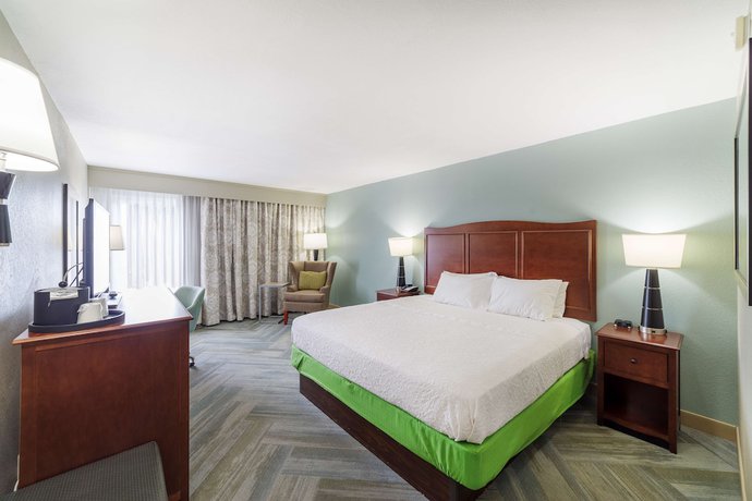 Imagen de la habitación del Hotel Hampton Inn Port Charlotte. Foto 9