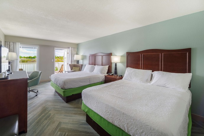 Imagen de la habitación del Hotel Hampton Inn Port Charlotte. Foto 16