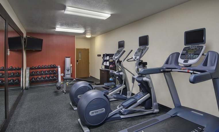 Imagen de los interiores del Hotel Hampton Inn Provo. Foto 18
