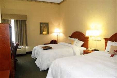 Imagen de la habitación del Hotel Hampton Inn Quakertown. Foto 3