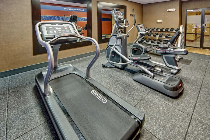 Imagen de los interiores del Hotel Hampton Inn Quincy. Foto 16