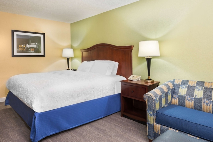 Imagen de la habitación del Hotel Hampton Inn Raleigh/cary. Foto 14
