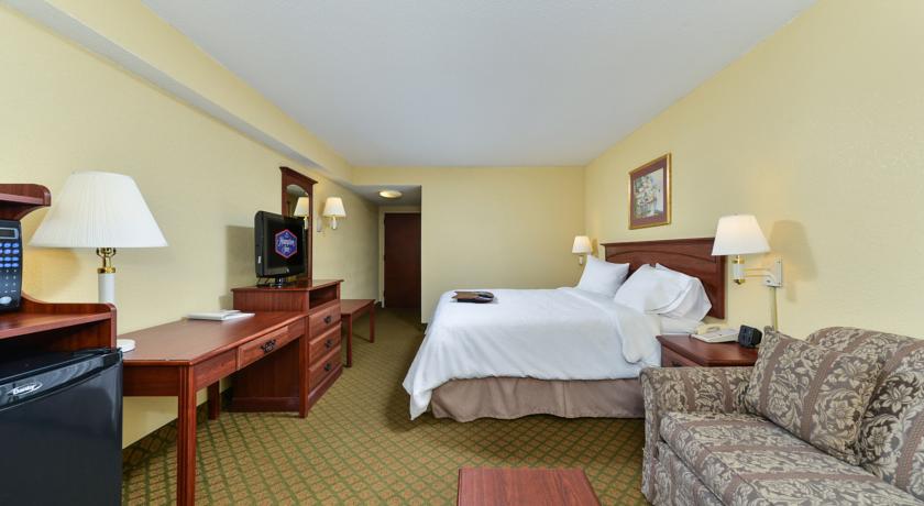 Imagen de la habitación del Hotel Hampton Inn Raleigh/clayton I-40. Foto 5