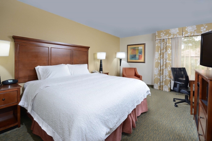 Imagen de la habitación del Hotel Hampton Inn Raleigh-durham Airport. Foto 5