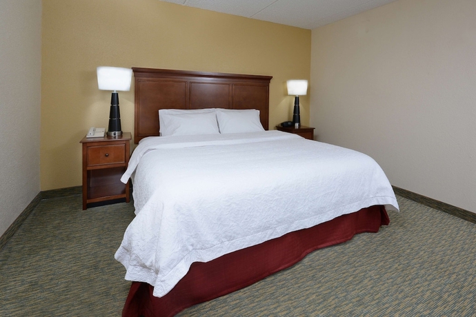 Imagen de la habitación del Hotel Hampton Inn Raleigh-durham Airport. Foto 15