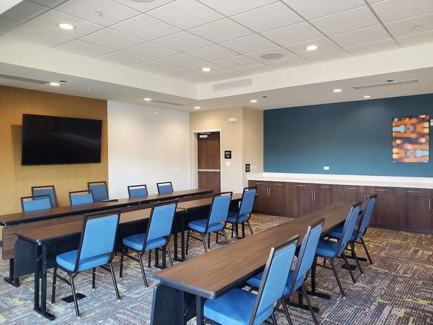 Imagen de los interiores del Hotel Hampton Inn Redmond Bend Airport, Or. Foto 10