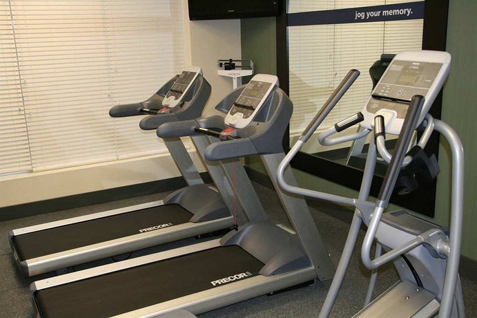 Imagen de los interiores del Hotel Hampton Inn Richmond - South. Foto 14