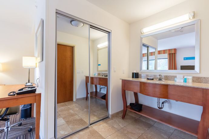 Imagen de la habitación del Hotel Hampton Inn Ringgold-ft. Oglethorpe. Foto 17