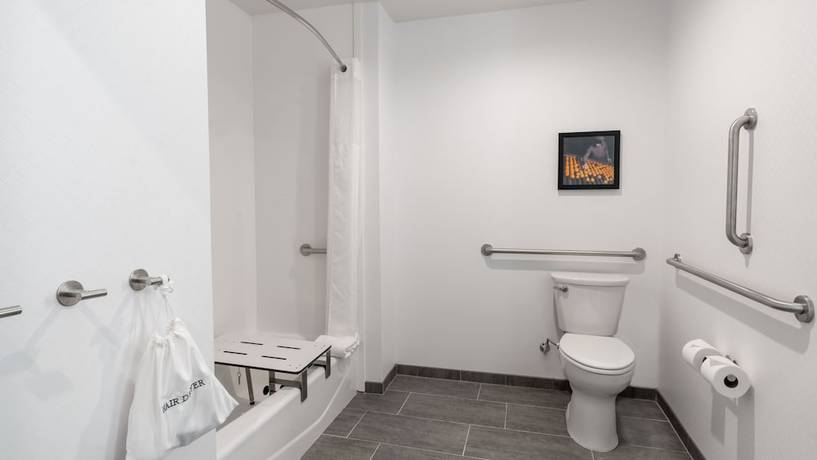 Imagen de la habitación del Hotel Hampton Inn Riverside Downtown. Foto 6