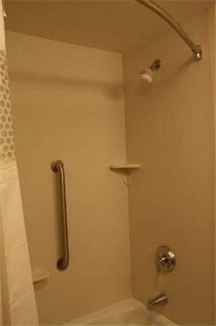 Imagen de la habitación del Hotel Hampton Inn Rock Hill. Foto 3