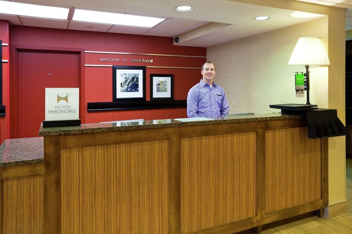 Imagen de los interiores del Hotel Hampton Inn Rockford. Foto 18