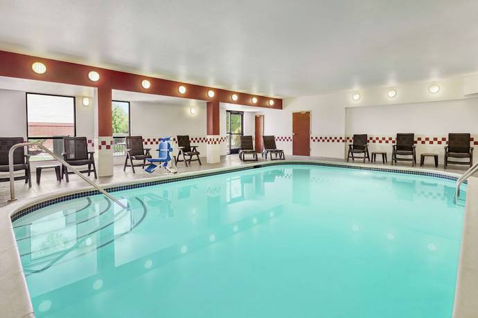 Imagen de la piscina del Hotel Hampton Inn Sacramento/rancho Cordova. Foto 20