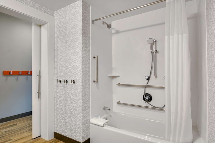 Imagen de la habitación del Hotel Hampton Inn Salem Boston. Foto 3