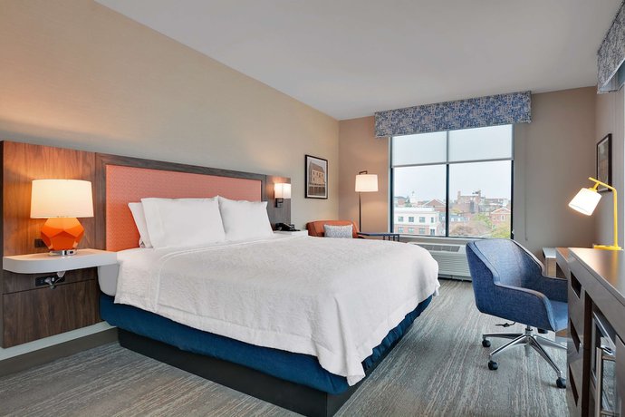 Imagen de la habitación del Hotel Hampton Inn Salem Boston. Foto 11