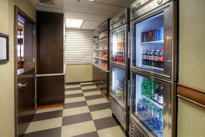 Imagen del bar/restaurante del Hotel Hampton Inn Salt Lake City/layton. Foto 3