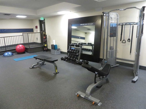 Imagen de los interiores del Hotel Hampton Inn San Francisco - Daly City. Foto 13