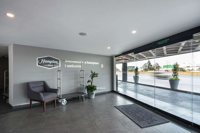 Imagen de los interiores del Hotel Hampton Inn San Luis Potosi. Foto 19