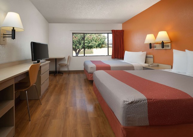Imagen de la habitación del Hotel Hampton Inn San Simeon Cambria. Foto 7