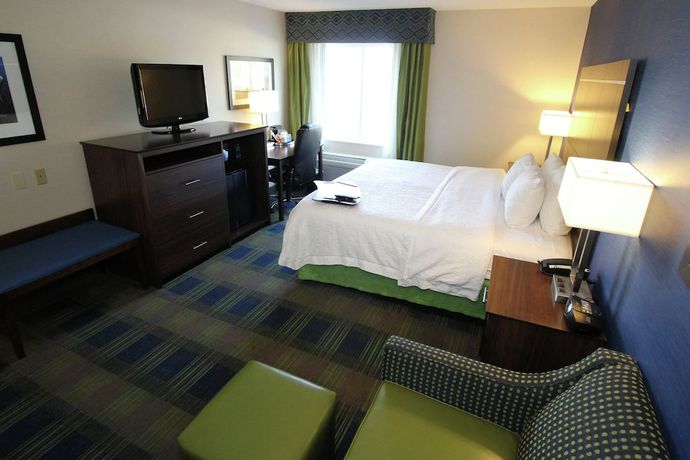 Imagen de la habitación del Hotel Hampton Inn Sandusky-Central. Foto 9