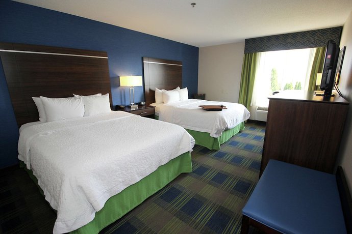 Imagen de la habitación del Hotel Hampton Inn Sandusky-Central. Foto 12