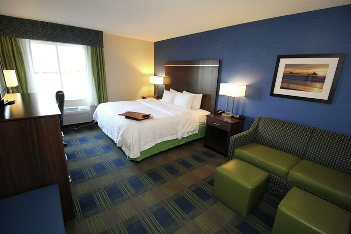 Imagen de la habitación del Hotel Hampton Inn Sandusky-Central. Foto 15