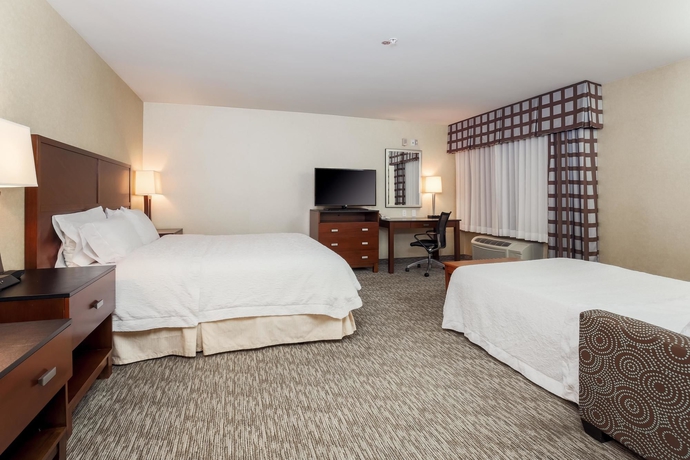 Imagen de la habitación del Hotel Hampton Inn Santa Barbara/goleta. Foto 9
