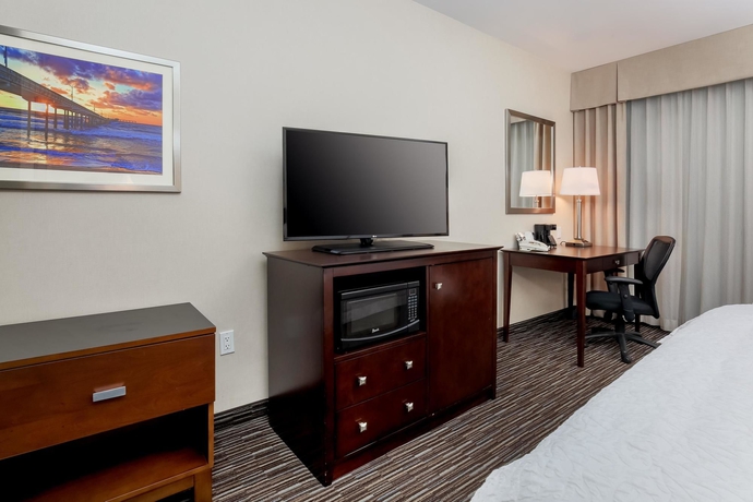 Imagen de la habitación del Hotel Hampton Inn Santa Barbara/goleta. Foto 14