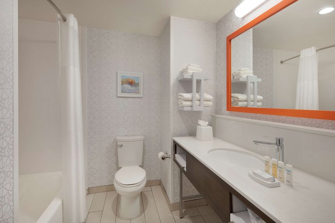 Imagen de la habitación del Hotel Hampton Inn Santa Cruz West, CA. Foto 9