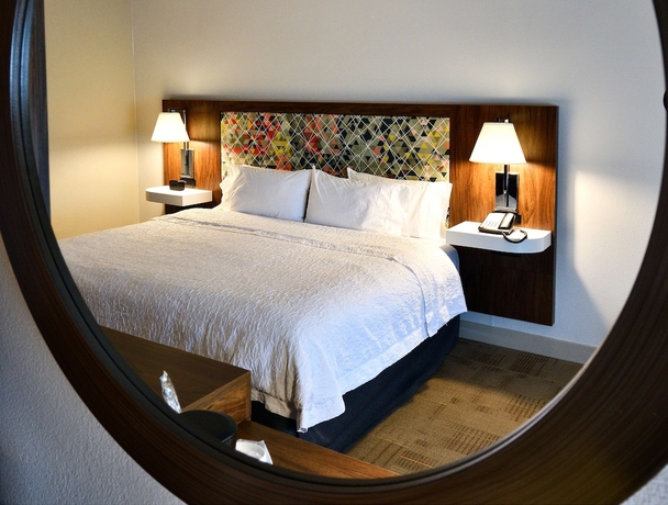 Imagen de la habitación del Hotel Hampton Inn Santee-i-95. Foto 17
