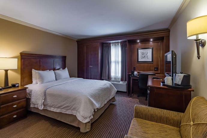 Imagen de la habitación del Hotel Hampton Inn Savannah-historic District. Foto 6