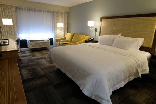 Imagen de la habitación del Hotel Hampton Inn Searcy. Foto 4