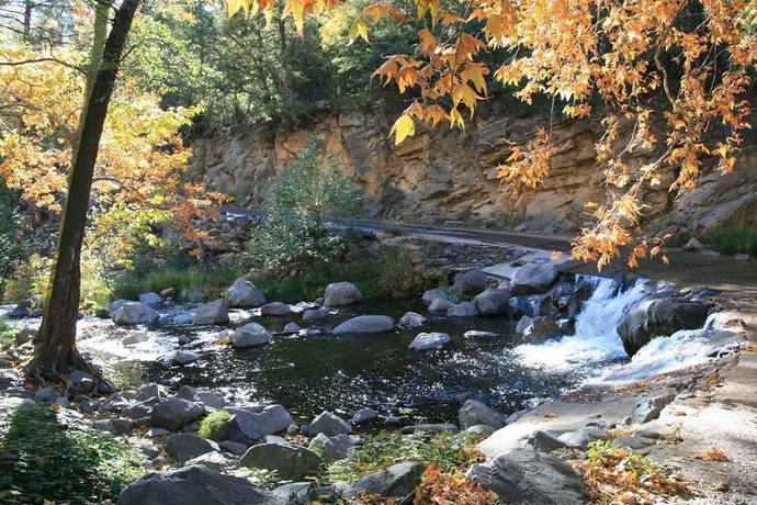 Imagen de los exteriores del Hotel Hampton Inn Sedona. Foto 14