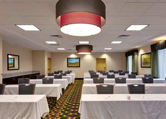 Imagen general del Hotel Hampton Inn Seneca Falls. Foto 7