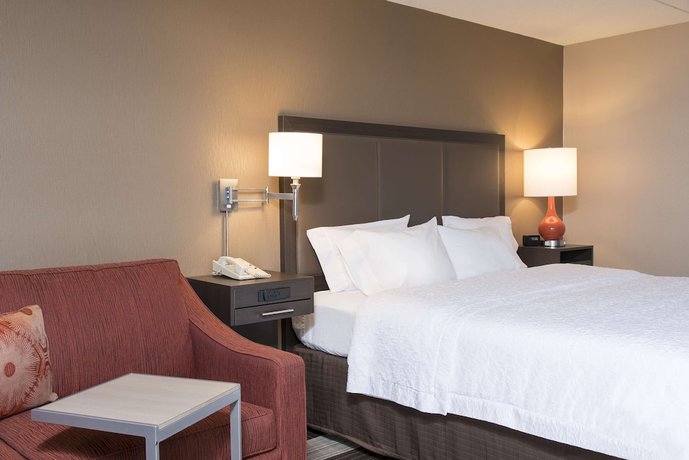 Imagen de la habitación del Hotel Hampton Inn Seymour. Foto 12