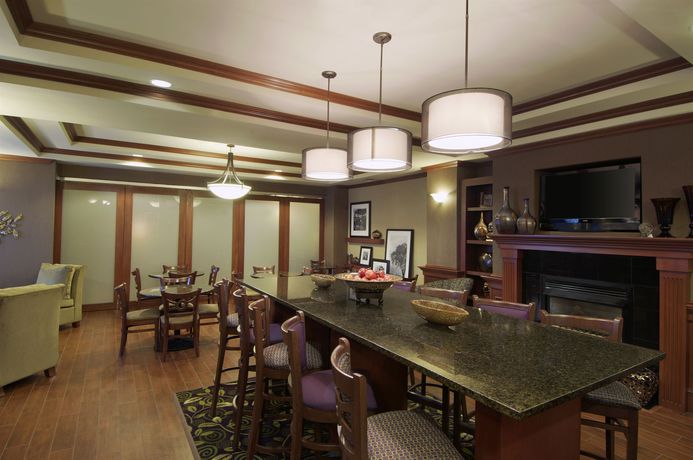 Imagen de los interiores del Hotel Hampton Inn Siloam Springs. Foto 12