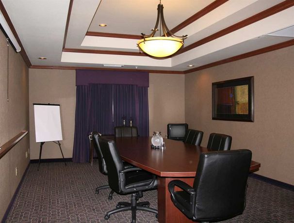 Imagen de la habitación del Hotel Hampton Inn Siloam Springs. Foto 4