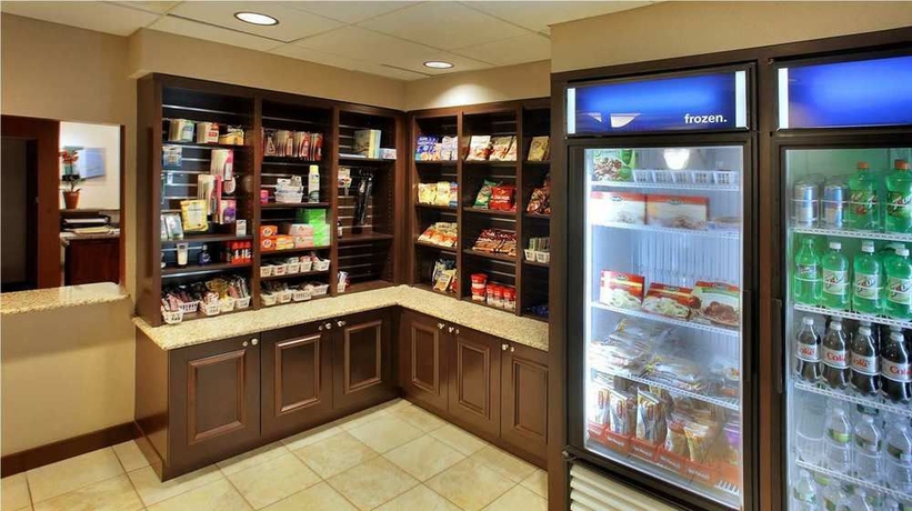 Imagen de los interiores del Hotel Hampton Inn Silver Spring. Foto 6