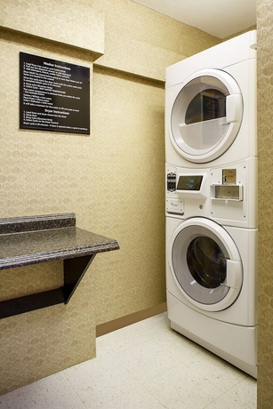 Imagen de los interiores del Hotel Hampton Inn Simpsonville. Foto 7