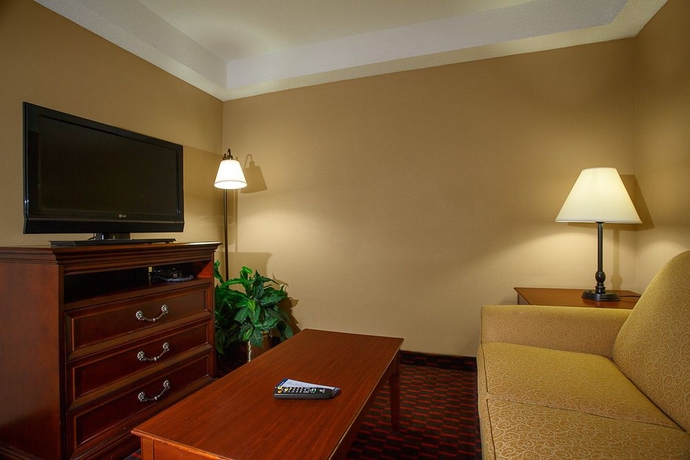 Imagen de los interiores del Hotel Hampton Inn Simpsonville. Foto 8