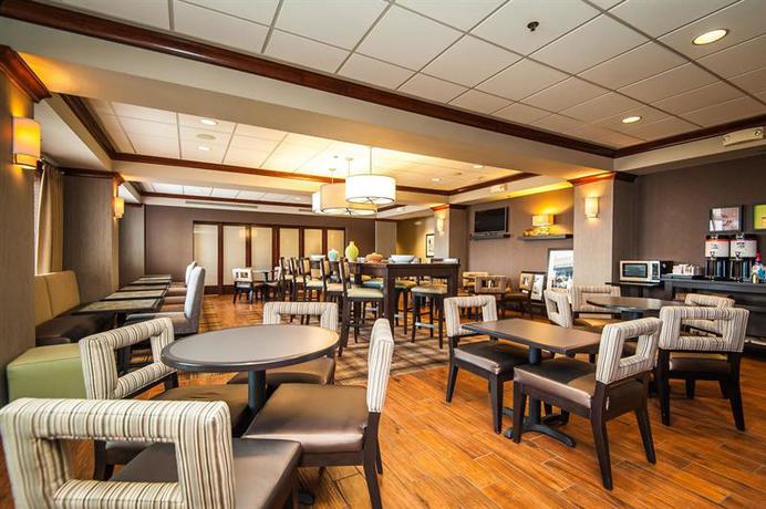 Imagen general del Hotel Hampton Inn South Kingstown - Newport Area. Foto 4