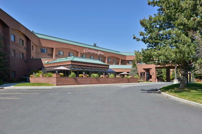 Imagen de los exteriores del Hotel Hampton Inn Spokane. Foto 10
