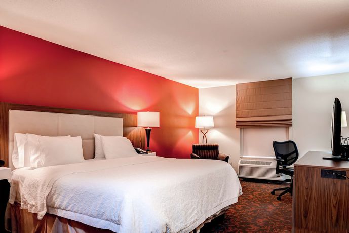 Imagen de la habitación del Hotel Hampton Inn St. Joseph. Foto 18