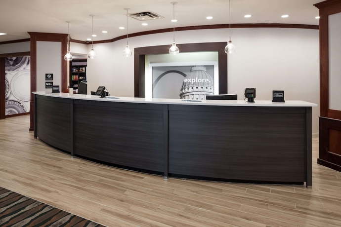 Imagen de los interiores del Hotel Hampton Inn St. Louis-downtown (at The Gateway Arch). Foto 18